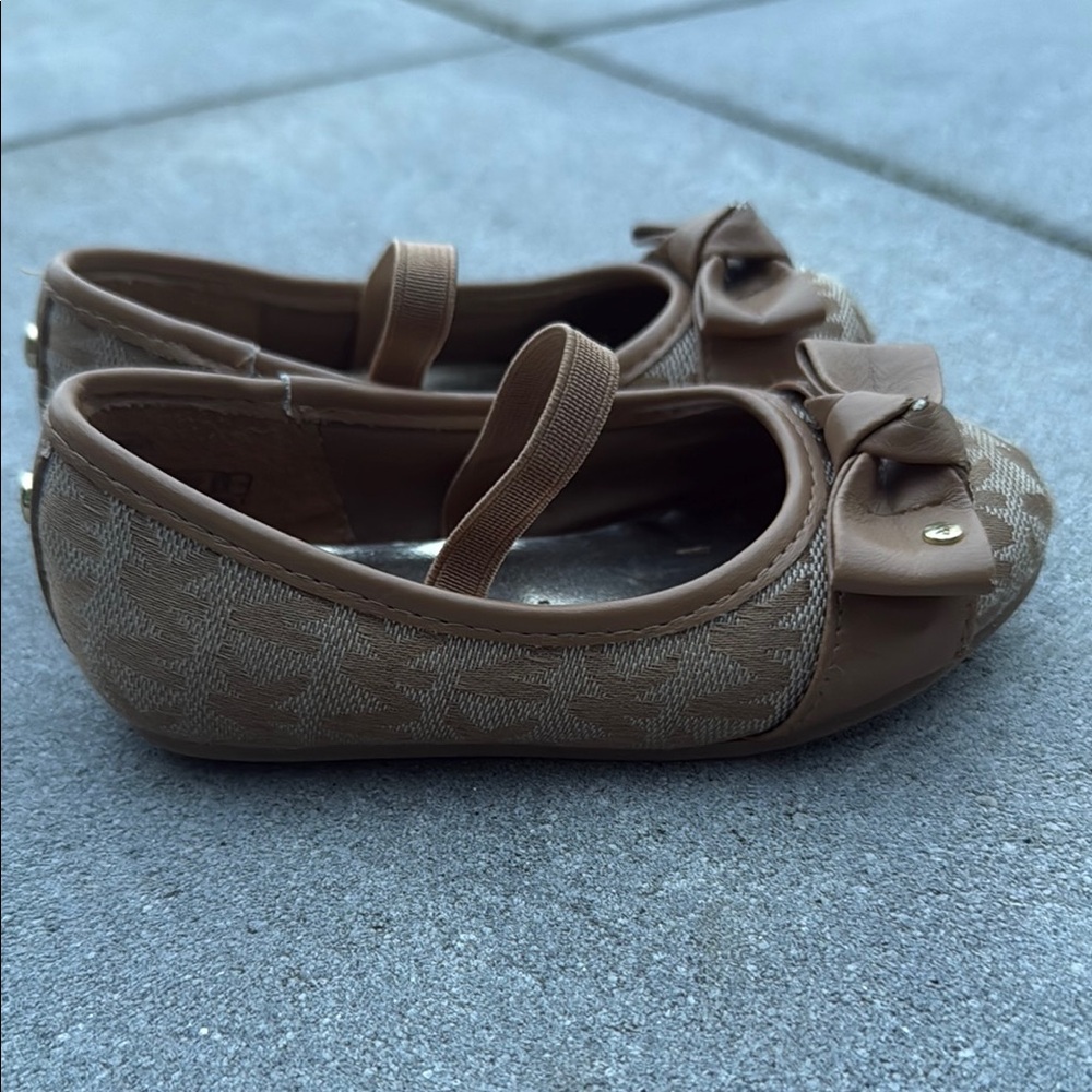 Kids Tan Bow Michael Kors Flats